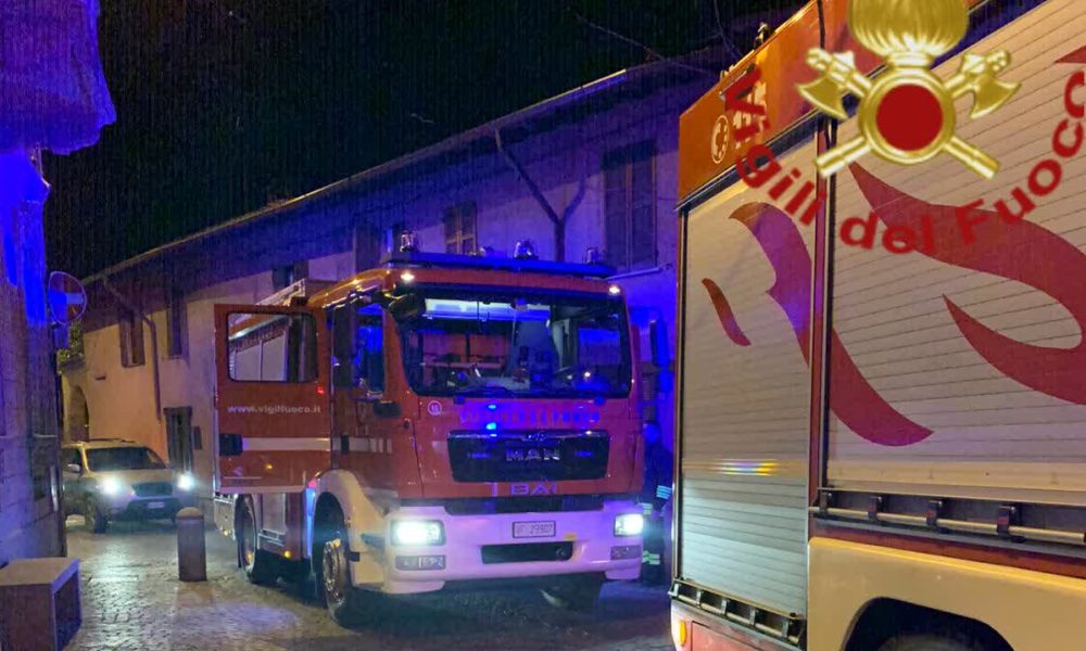 Cermenate, allarme incendio in un appartamento, fiamme subito spente