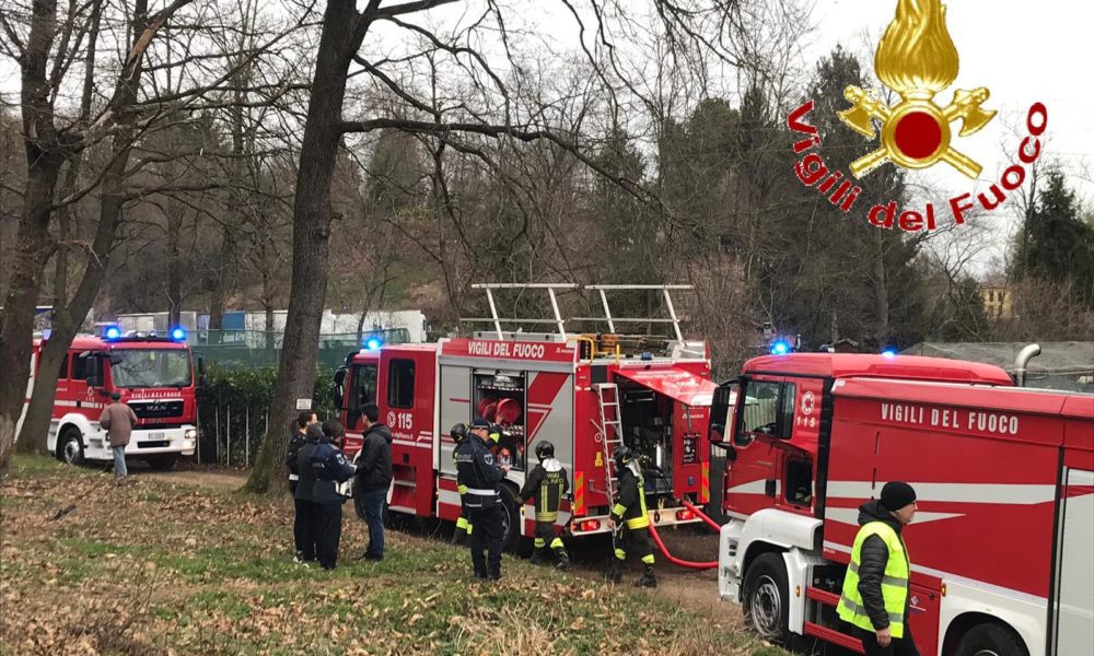 Mariano Comense, incendio in una stalla, animali salvati dai pompieri