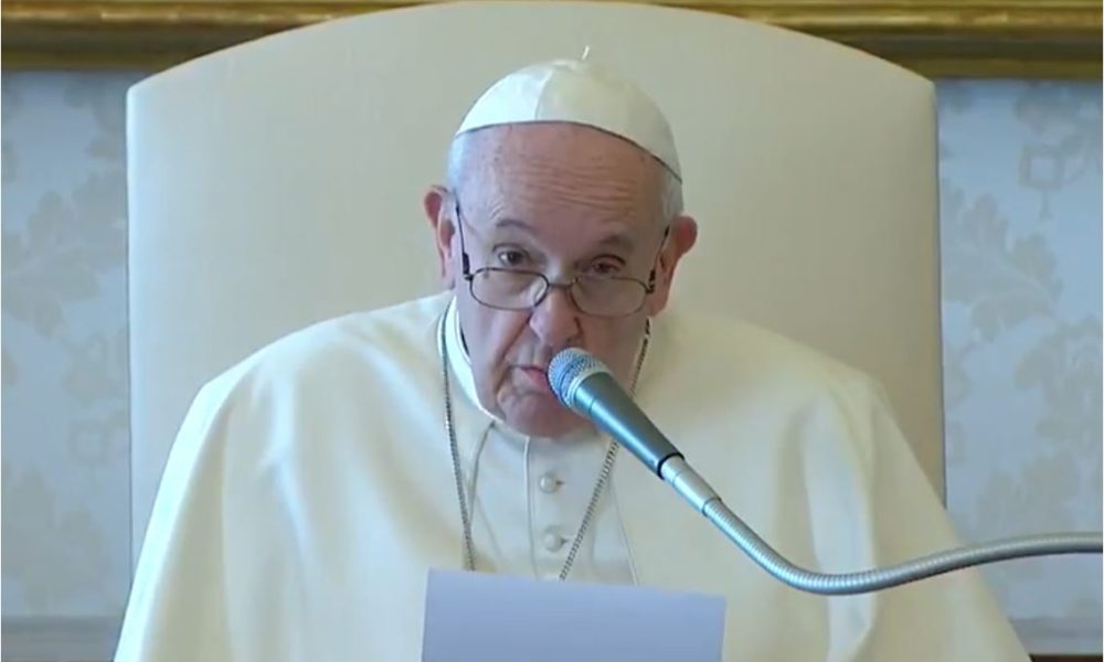 L’omaggio a Papa Francesco delle Alte cariche dello Stato