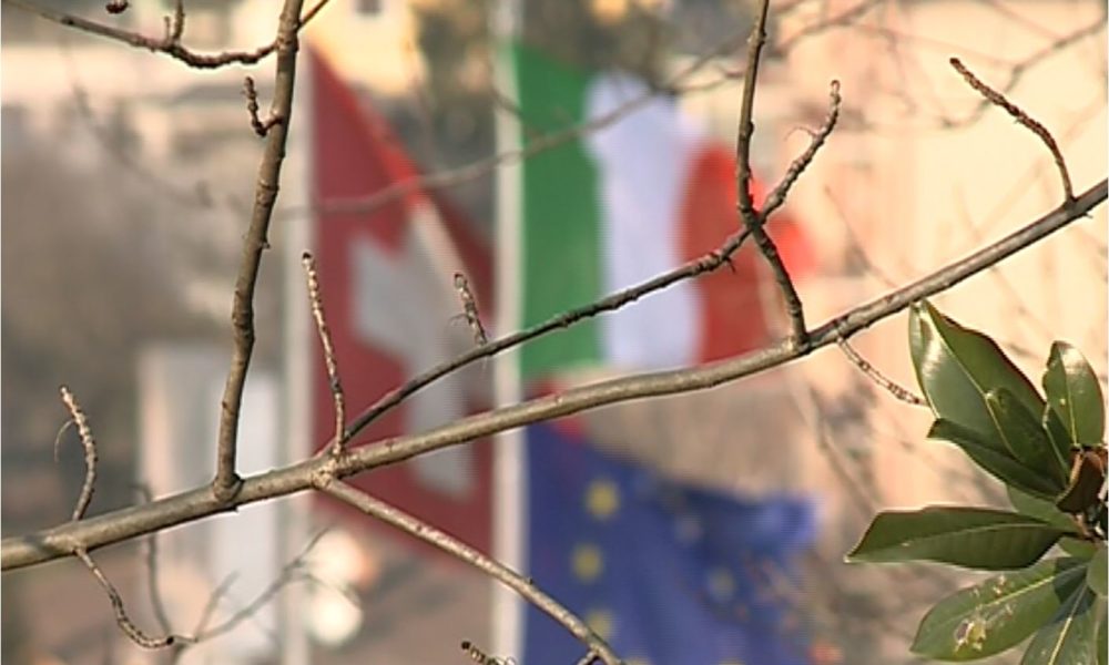 Italia-Svizzera, stop all’obbligo del tampone: le opinioni dei commercianti al confine