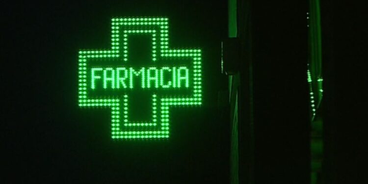 aumentare i punti tampone, nella foto simbolo di una farmacia