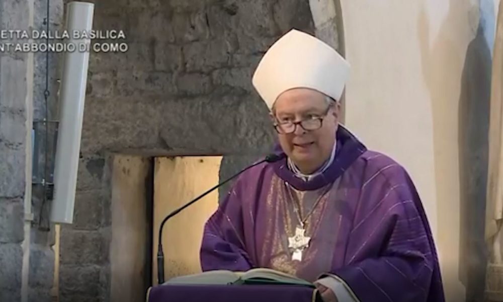 La messa della terza domenica di Quaresima, il vescovo: “Solo uniti potremo uscire da questa emergenza”