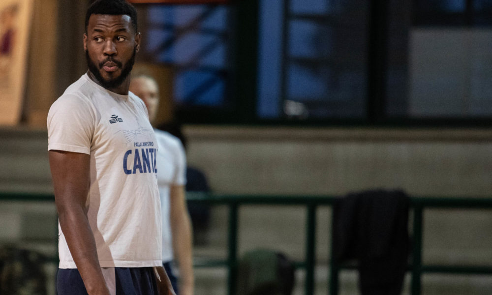 Basket Cantù, allenamenti sospesi a tempo indeterminato