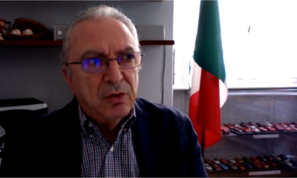 Mascherine, l’arrivo previsto nel fine settimana. De Filippis: “Anche i farmacisti in prima linea nell’emergenza”