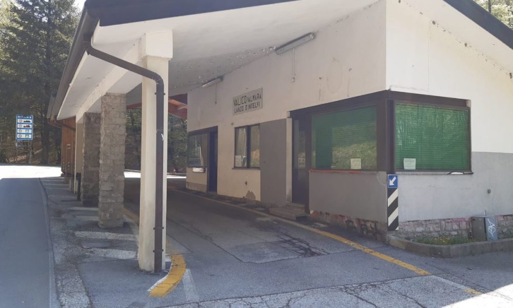 Valico della Valmara chiuso, disagi per i frontalieri della Valle Intelvi. Pozzi: “Lunghe code a Porlezza”