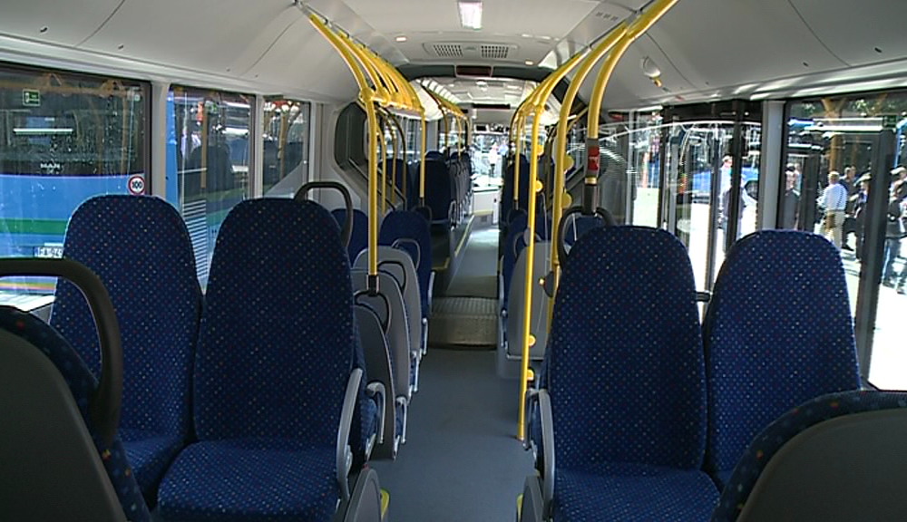 Covid, dalla Regione 2 milioni di mascherine per i lavoratori del trasporto pubblico