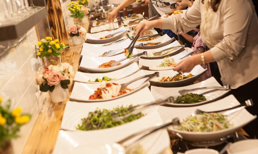 L’allarme dei cuochi lombardi: “Un’azienda su tre a rischio chiusura”