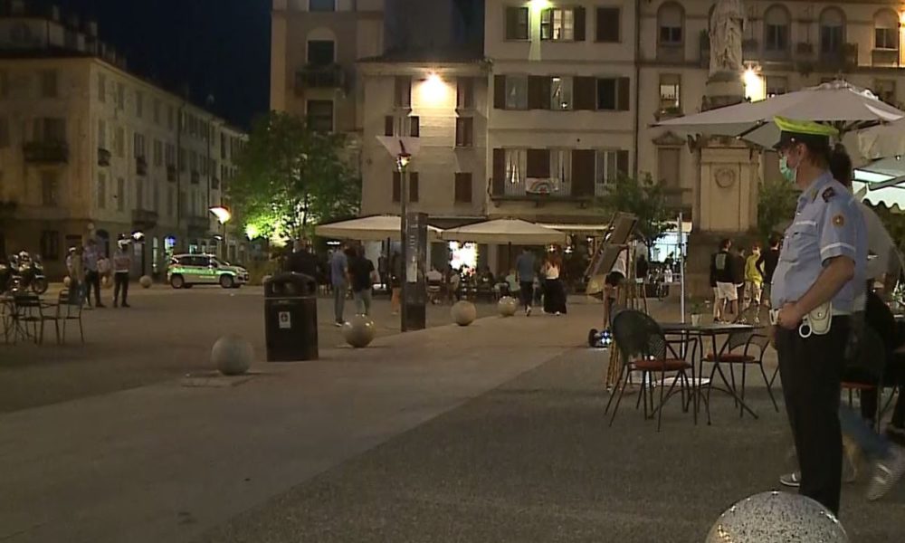 Movida e assembramenti pericolosi, la proposta: “Daspo urbano per chi non rispetta le regole”