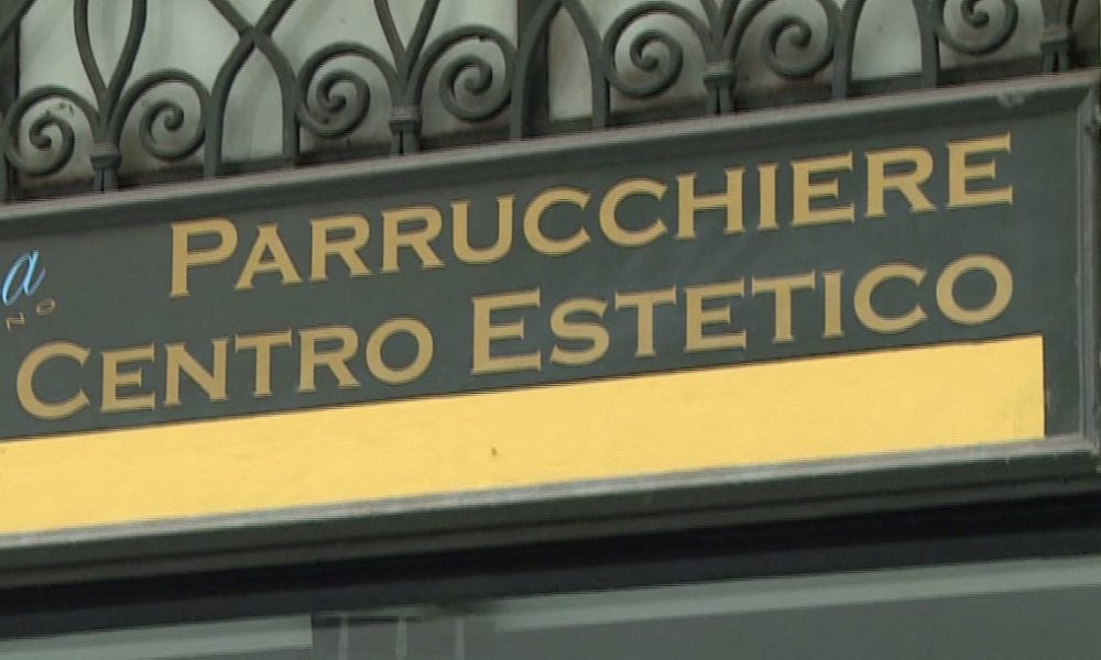 Estetisti e parrucchieri pronti a ripartire: “Attrezzati per garantire la sicurezza di tutti”