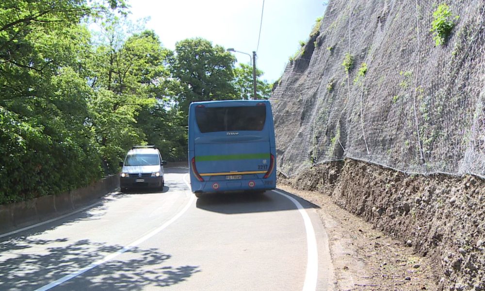 La via Per San Fermo da oggi è riaperta in entrambi i sensi di marcia