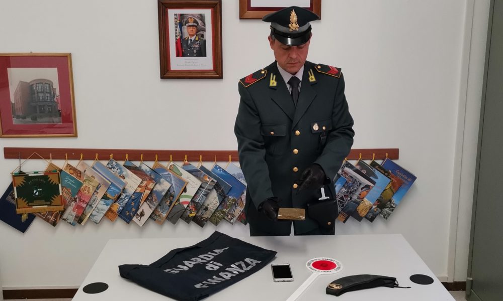 Inverigo, hashish per le zone della “movida”, denunciato 19enne