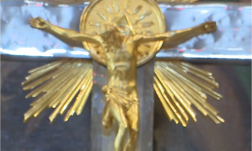 Natale, il 25 dicembre la Santa messa in diretta alle 11 su Etv