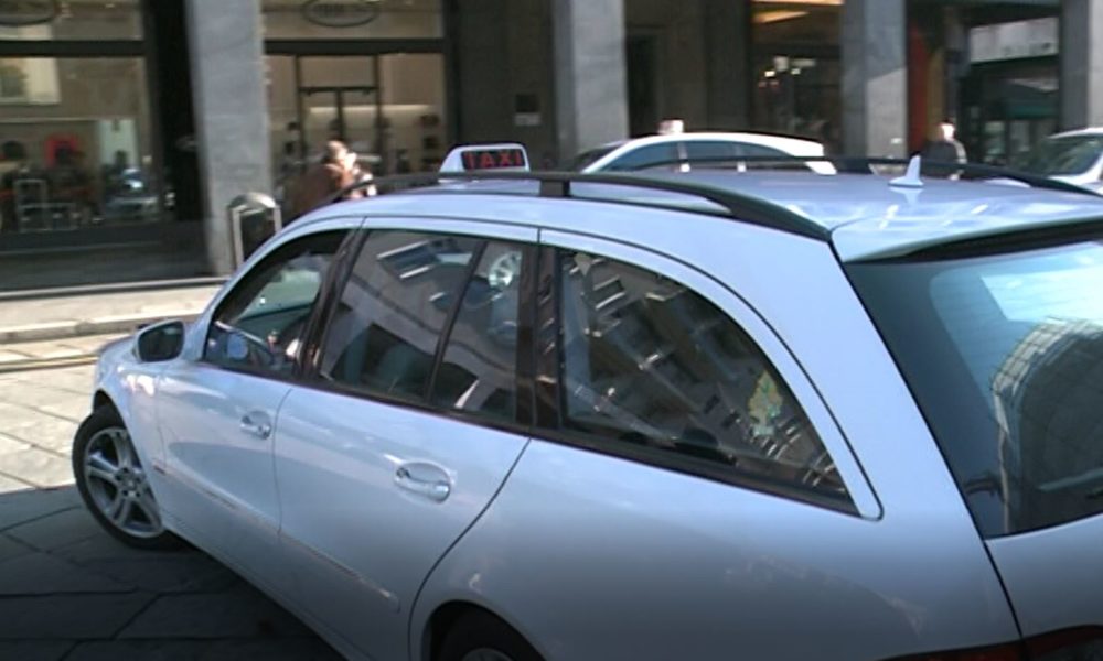 Taxi a Como, via libera dal Comune al nuovo regolamento