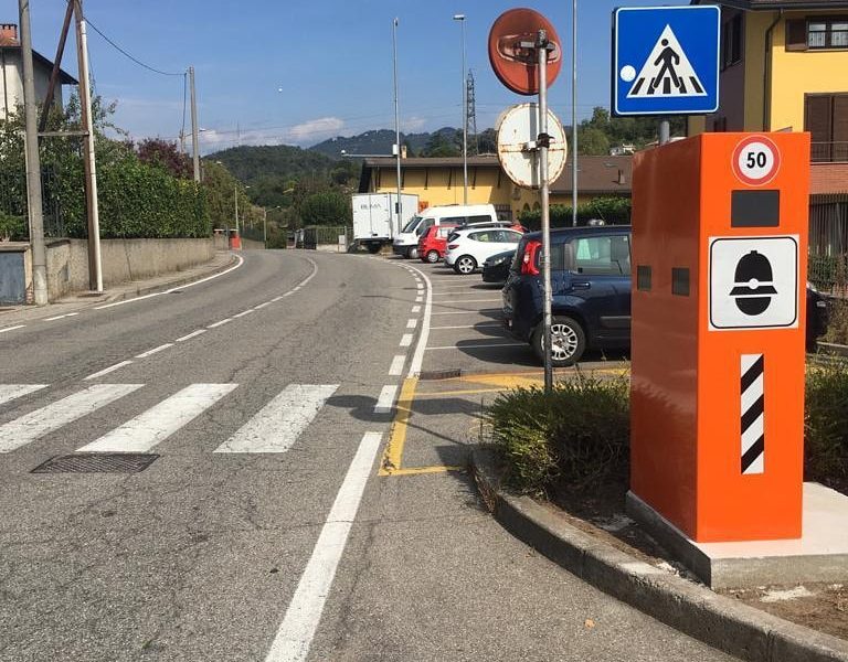 Senna Comasco, auto e moto corrono troppo, controlli con l’autovelox