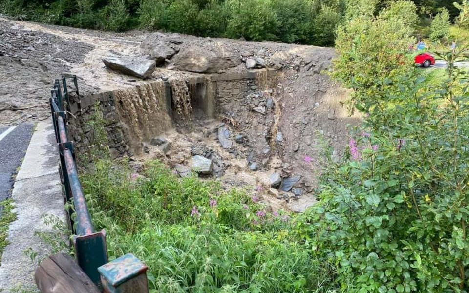 Frana in Valmalenco, migliora il bimbo di 5 anni ricoverato a Bergamo