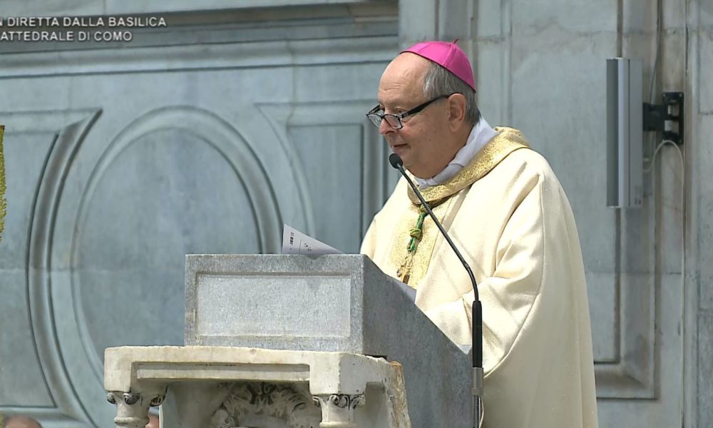 Sant’Abbondio, il vescovo alla Chiesa di Como: “Riparti con audacia”