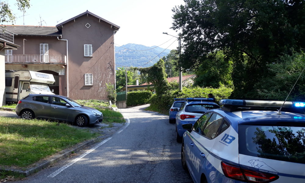 Via Valmulini, donna minacciata dall’ex compagno, intervento della polizia