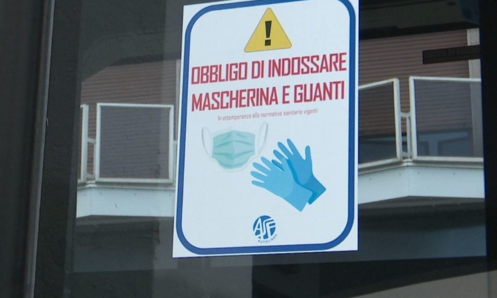 Trasporti, al momento condizioni adeguate solo con il 50% degli studenti in classe