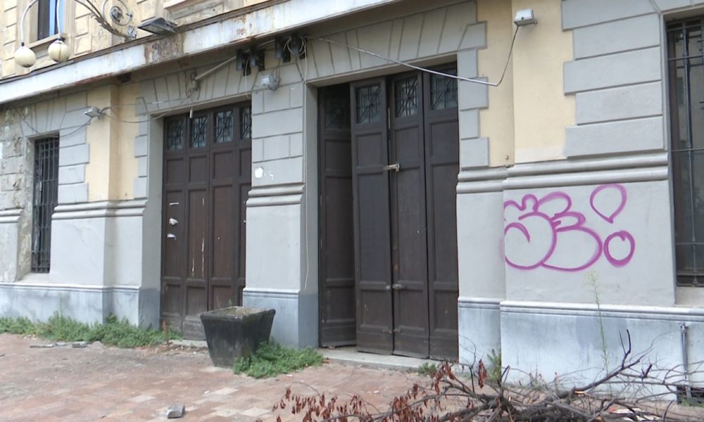 Politeama, tentativo di effrazione nell’ex cineteatro dismesso di Como
