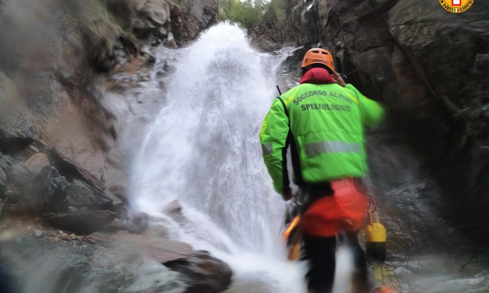 Torrente Molinara, il Soccorso Alpino ha ripreso le ricerche del 38enne comasco