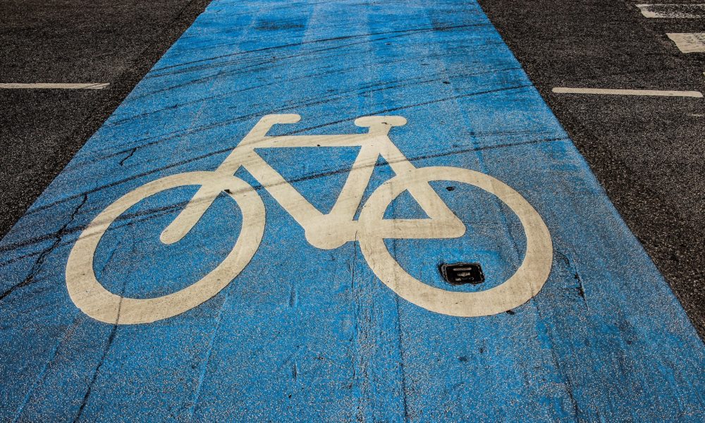 Pista ciclabile di Como, Civitas: “Il Comune ha paralizzato la realizzazione”