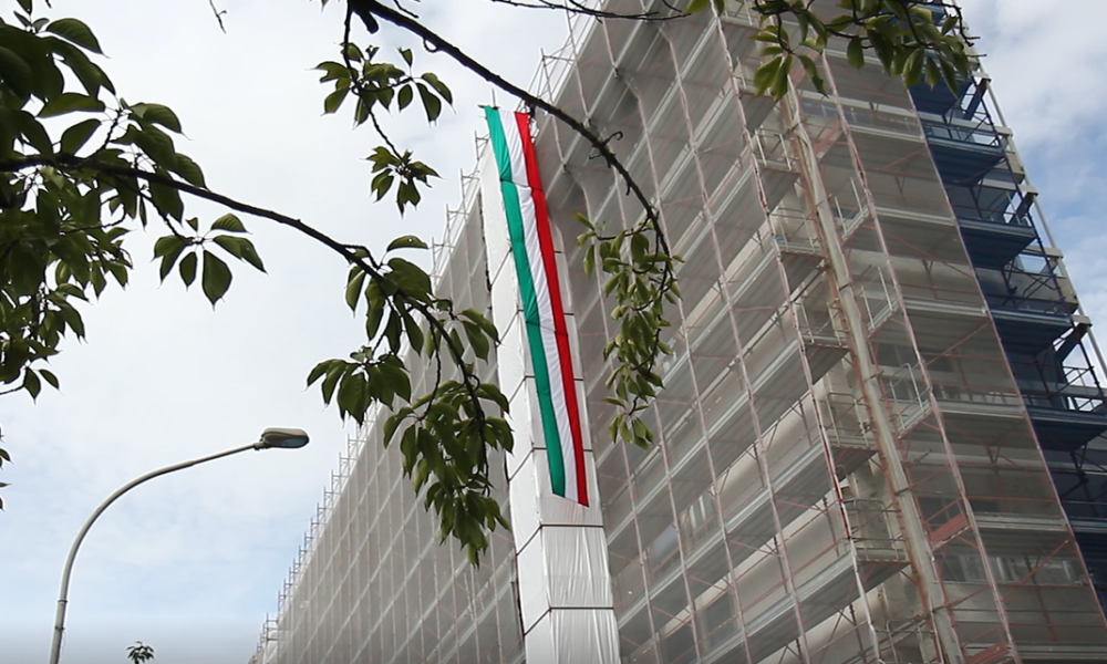 Como e Bergamo unite dal tricolore nel ricordo delle vittime dell’epidemia