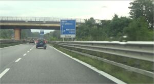 Incidente mortale sulla Statale 36 a Bosisio Parini: vittima un motociclista