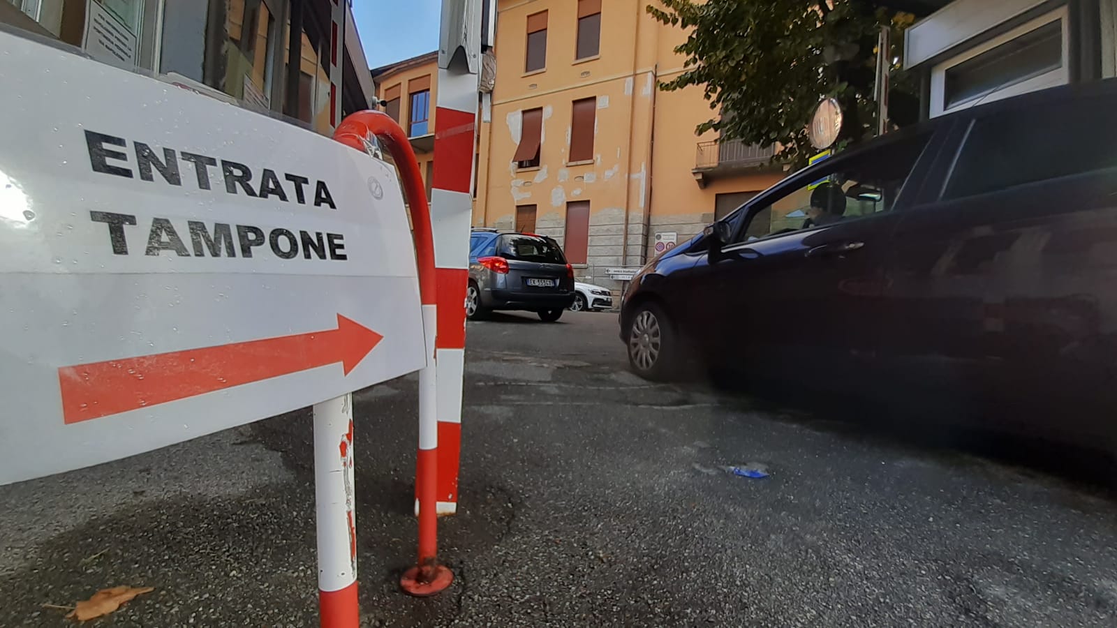 Covid, i dati di oggi: in Lombardia cala il rapporto tra tamponi e positivi