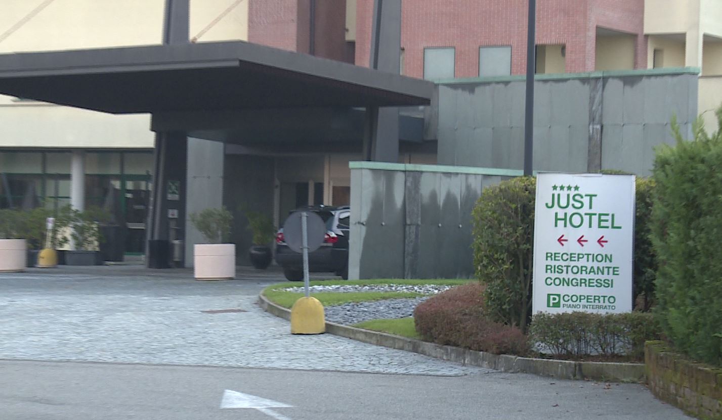 Lomazzo, aperto il primo Covid hotel della provincia di Como. Ancora senza ospiti