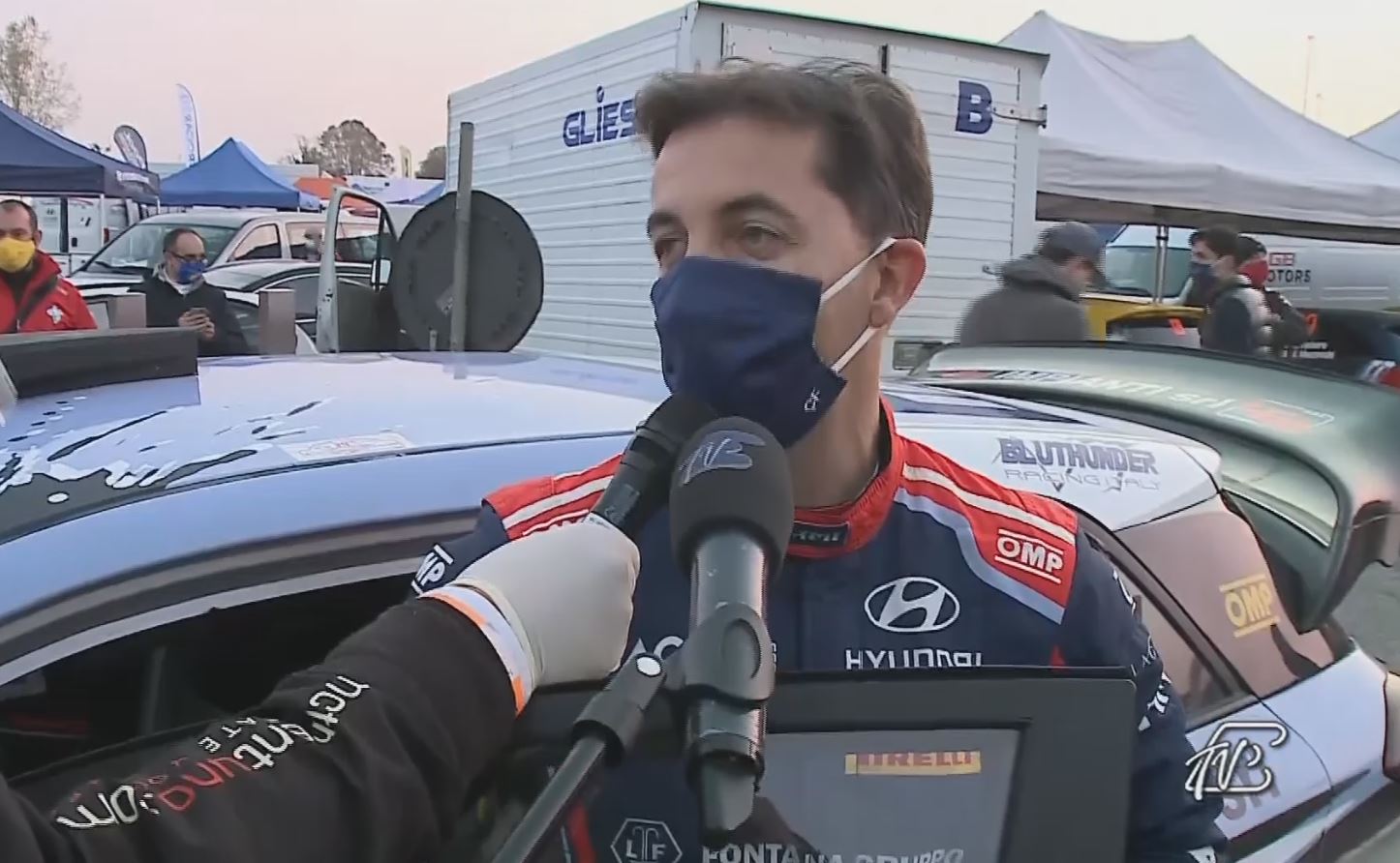 Partenza Rally ACI Como Etv 2020: Fontana in testa inseguito dal francese Fourmaux