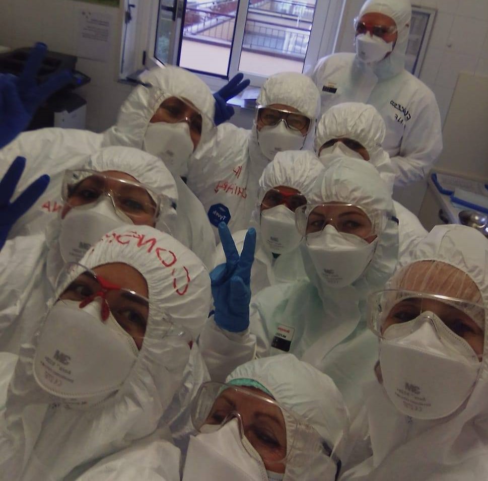 Como, un 90enne ricoverato: “Non perdete tempo con me”. Ma i medici non si arrendono e lo salvano