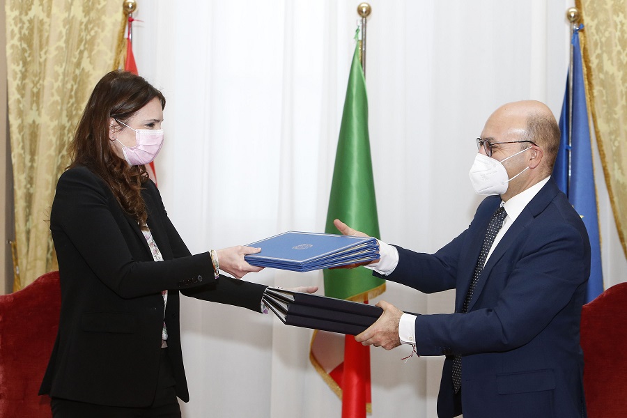 Nuovo accordo sulla tassazione dei frontalieri: le reazioni, tra dubbi ed entusiasmi