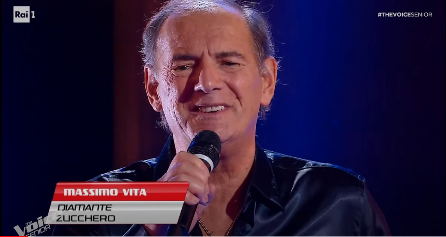 Il comasco Massimo Vita a The Voice Senior, gli applausi di Loredana Bertè durante la semifinale