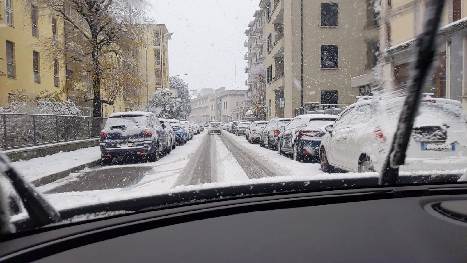 VIDEO – Da Tremezzina alla Valle Intelvi: le immagini di Como sotto la neve