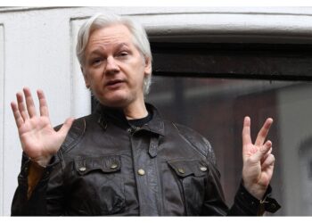 Sostenitori fondatore di WikiLeaks auspicano pressioni su Usa