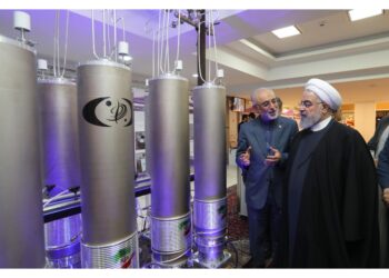 Teheran minaccia nuovo aumento dopo l'arricchimento al 20%