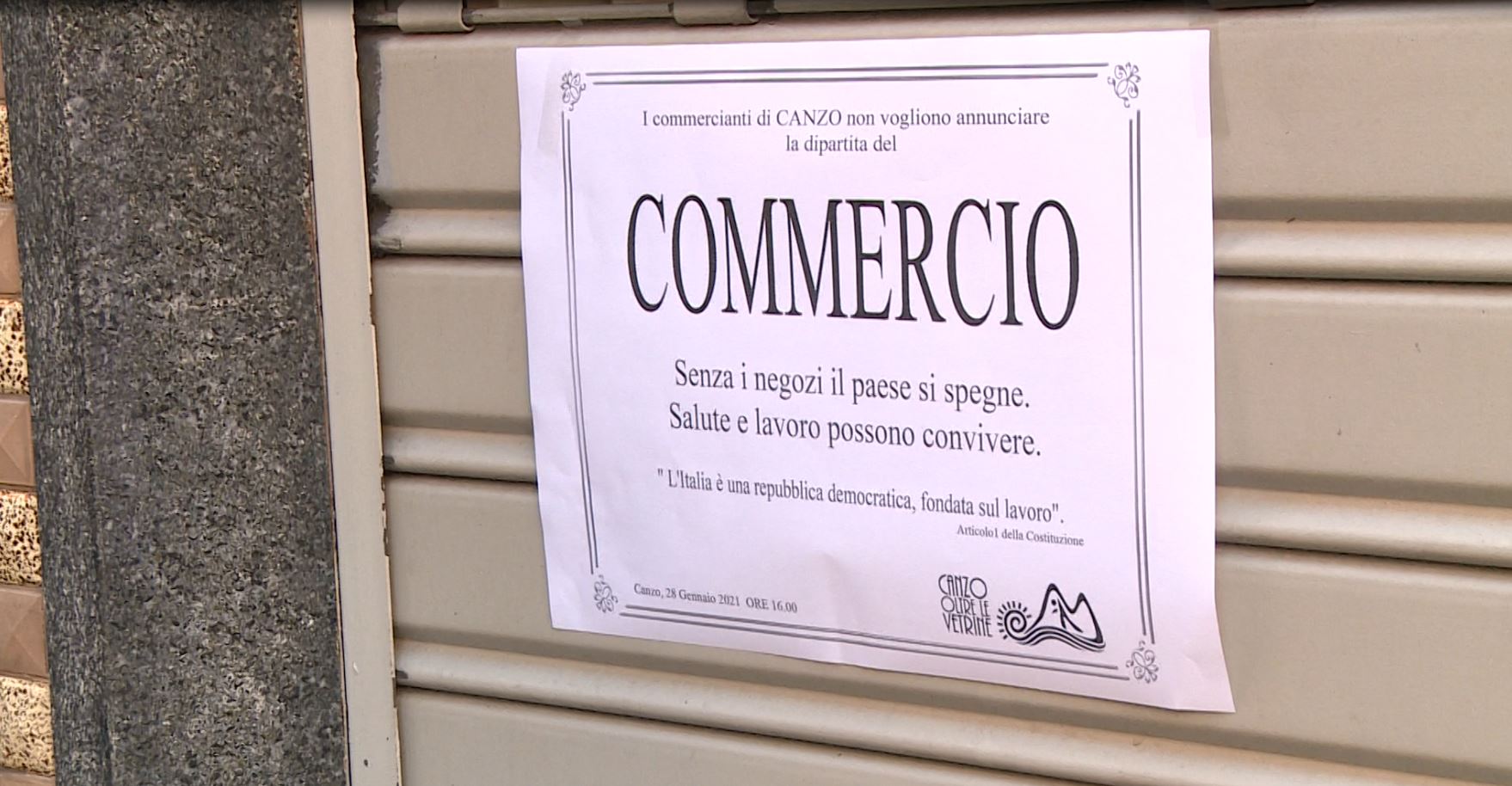 Canzo, serrande abbassate e ceri. La protesta dei commercianti contro le chiusure