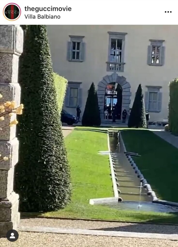 Foto di Villa Balbiano dal profilo Instagram di theguccimovie