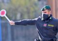 Guardia di finanza, posto di blocco in piazza Matteotti (Sant’Agostino)