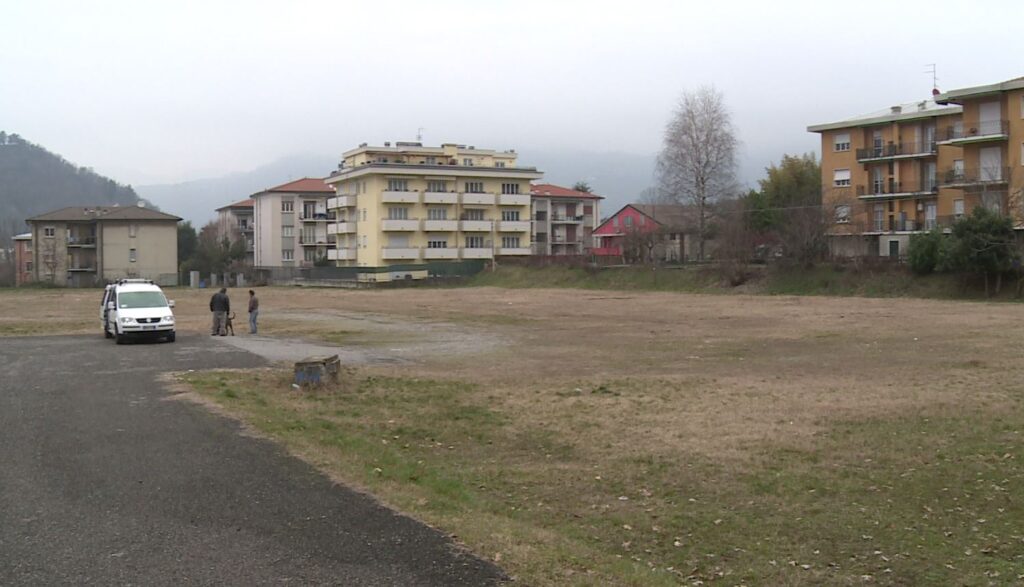 Area in piazza d'Armi a Muggiò (Como) dove verrà allestito un hub vaccinale