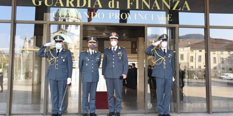 Visita del generale della Guardia di Finanza