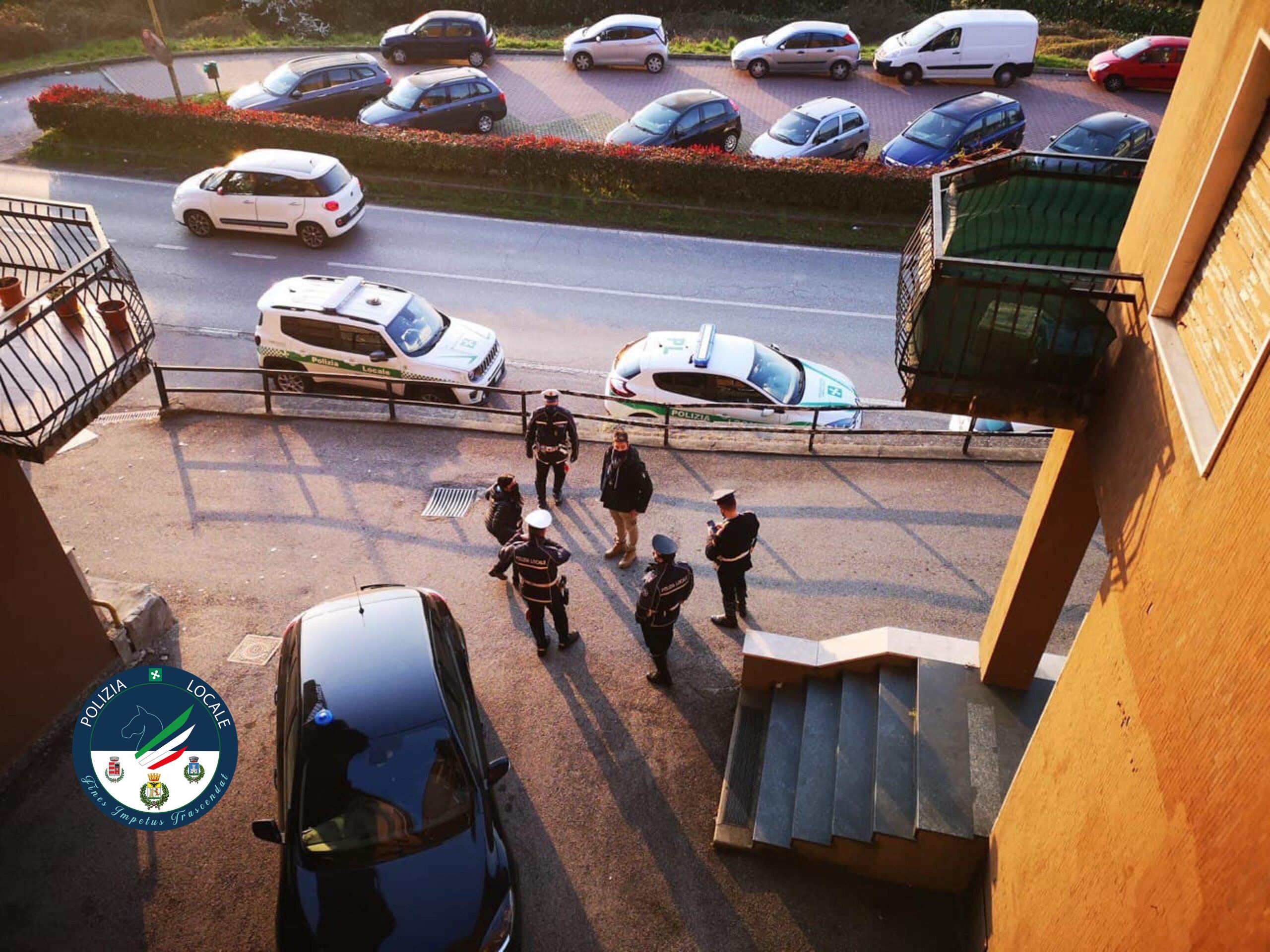 Ricatto a luci rosse: operazione della polizia locale di Cantù, nove indagati