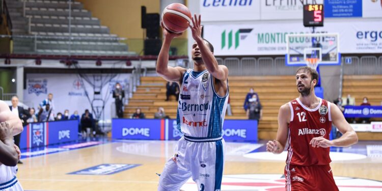 Basket, Cantù in trasferta contro Trieste