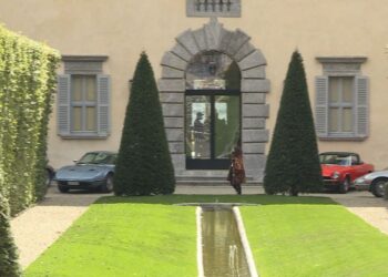 Villa Balbiano durante le riprese film House of Gucci