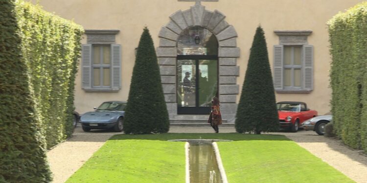 Villa Balbiano durante le riprese film House of Gucci