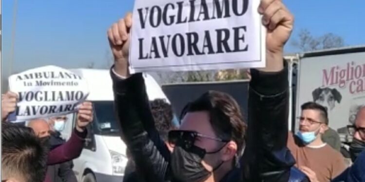 Digos acquisisce video per identificare promotori