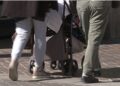 Una famiglia a passeggio