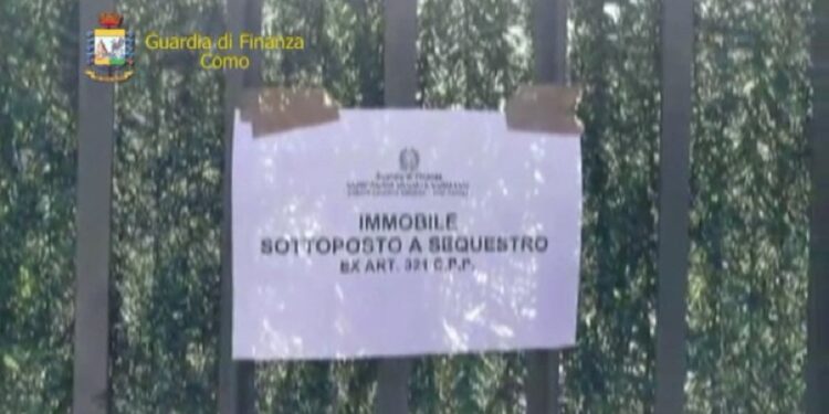 Aveva intestato i beni ai famigliari