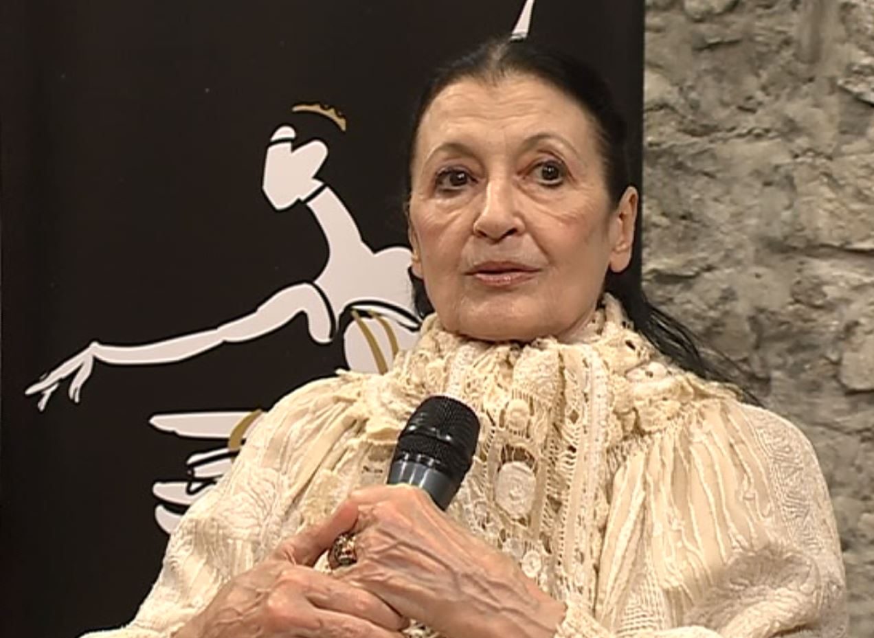 Il mondo della danza dice addio a Carla Fracci
