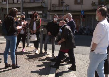 protesta commercianti ponte chiasso